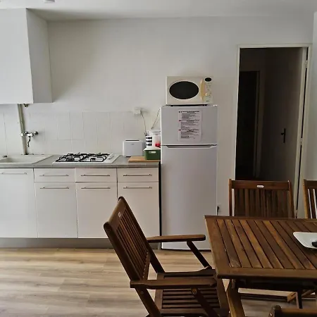 Apartment Barracuda Of Terrace Sea For 6
